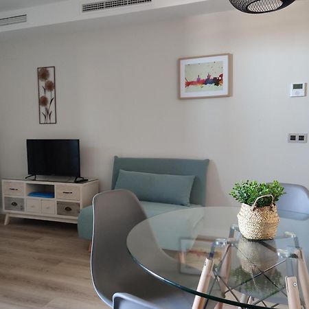Apartamento Servet, Parking Gratuito Bormujos Luaran gambar