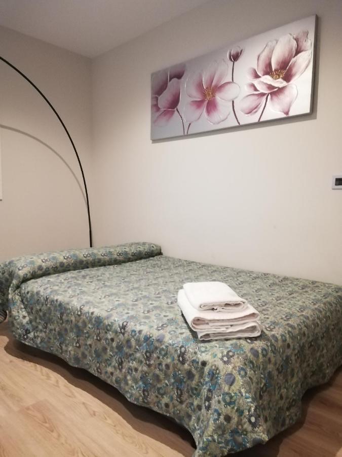 Apartamento Servet, Parking Gratuito Bormujos Luaran gambar